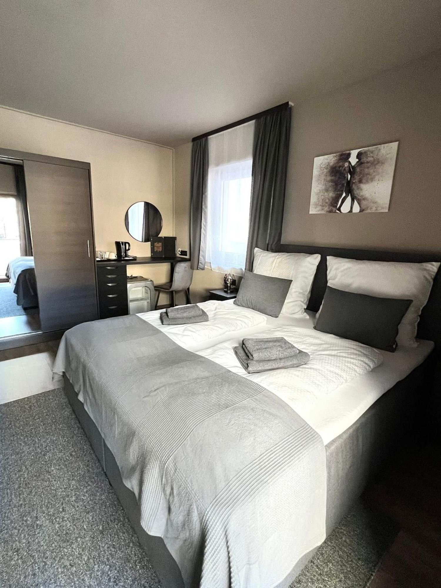 The Steakhouse - Guest Rooms St. Johann im Pongau Exterior foto